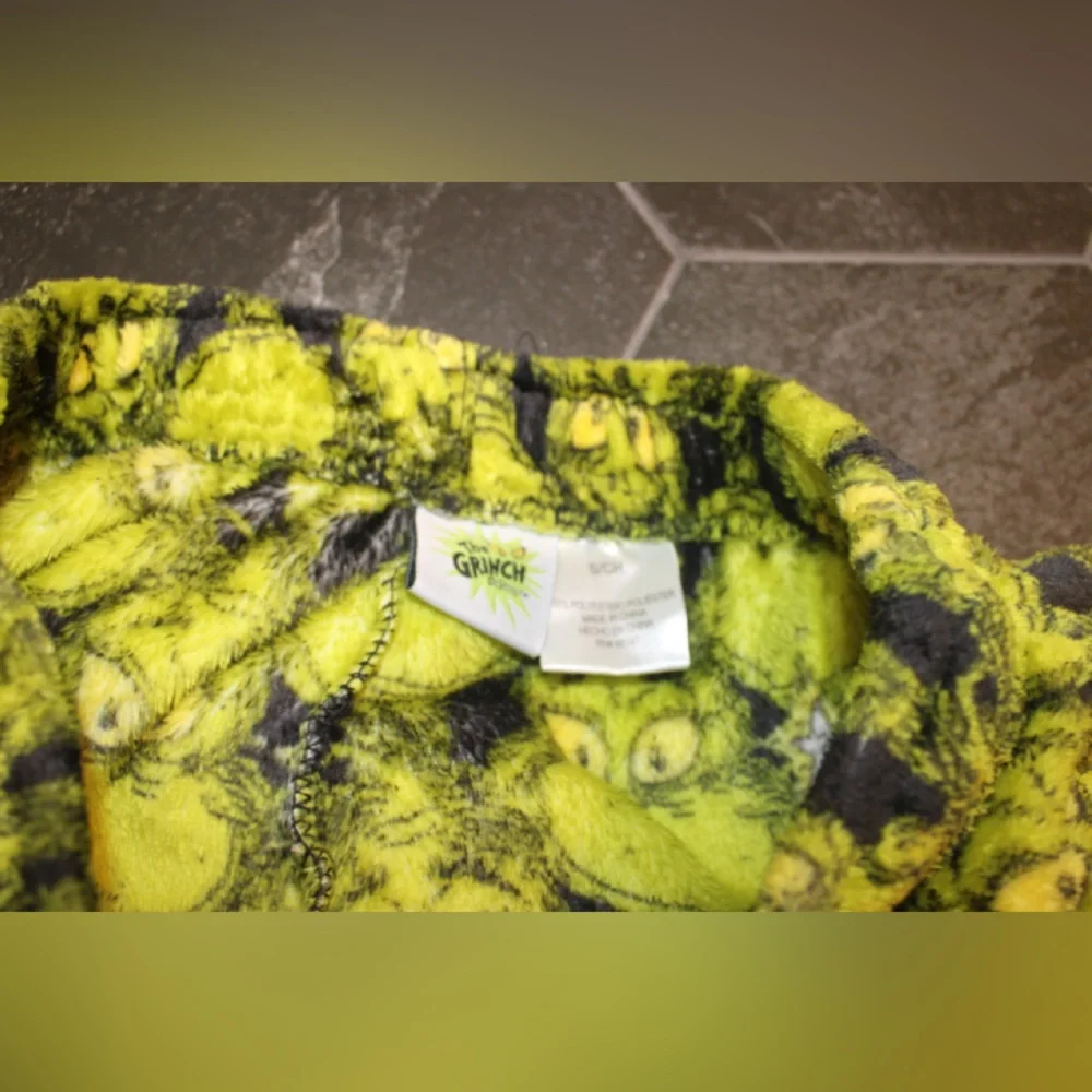 Dr. Seuss Grinch Superminky Fleece Sleep Pants Men’s Small - Picture 12 of 13